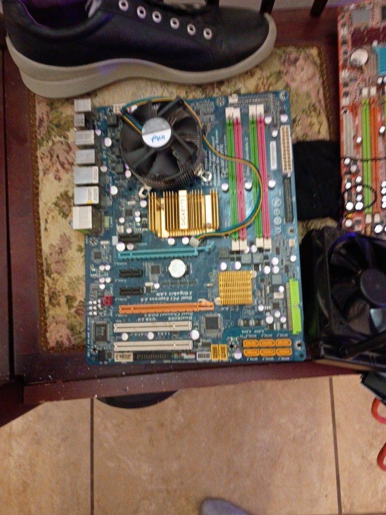 Gigabyte Motherboard