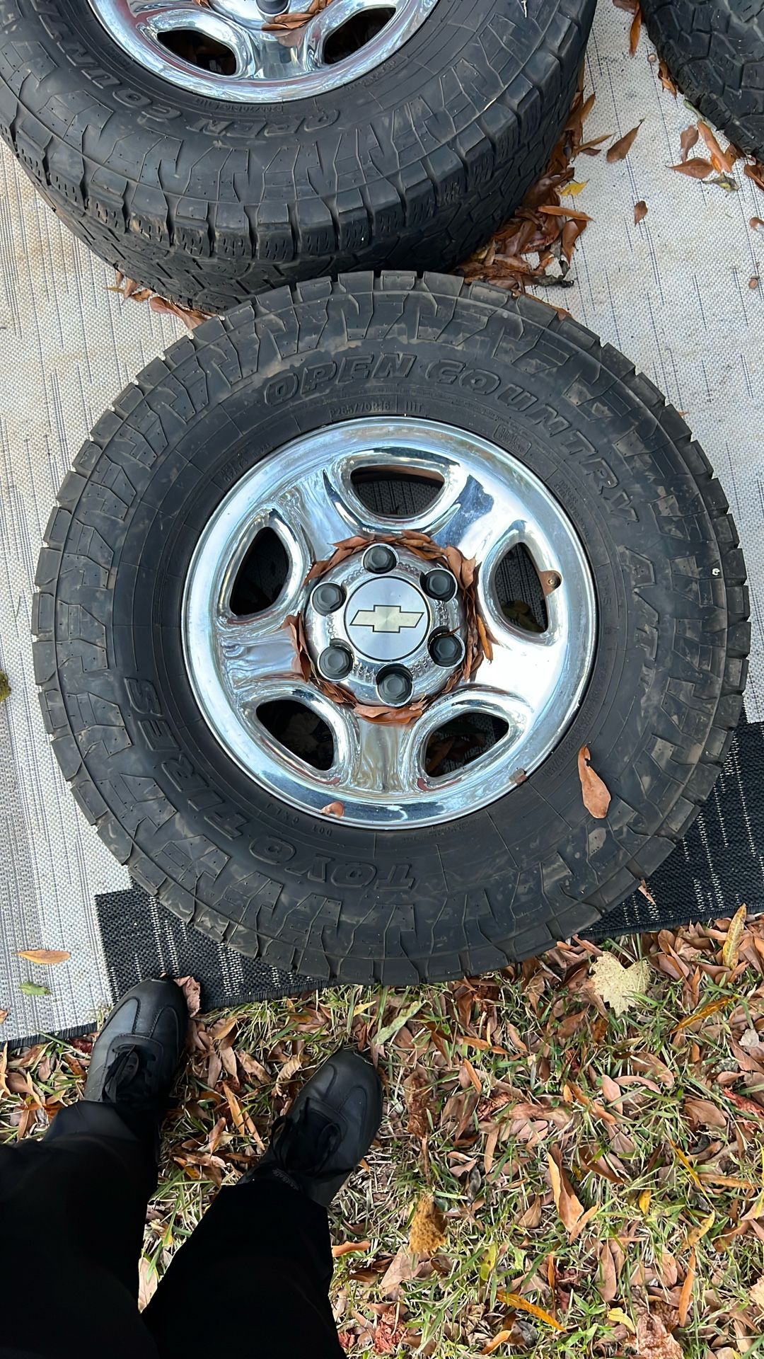 6 Lugs Wheels π 4 Sale.