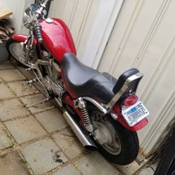 Suzuki 800