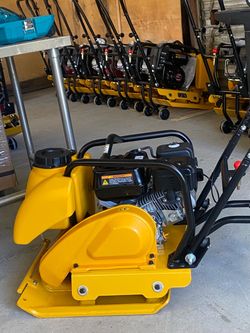 Plate compactor