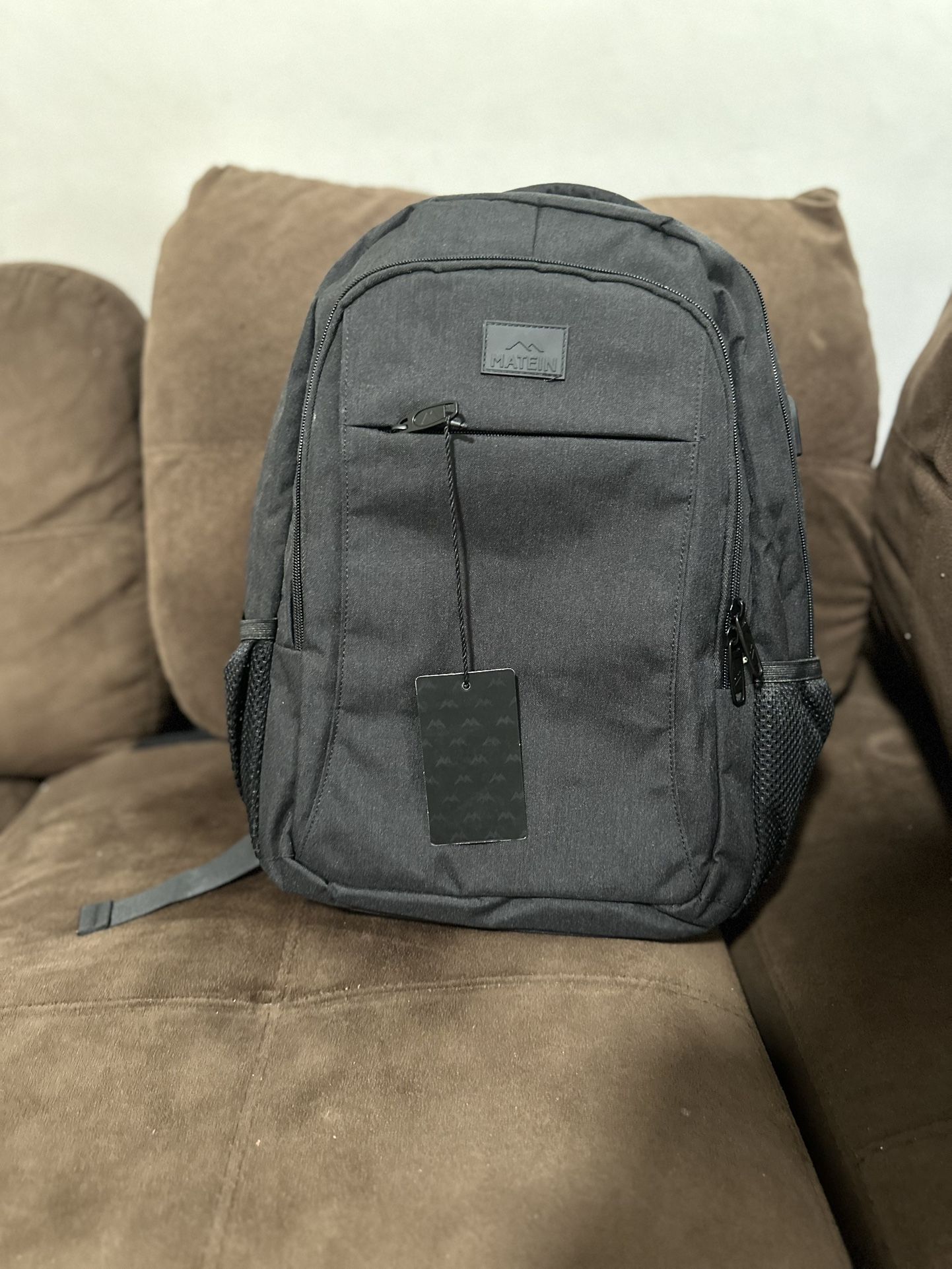 Brand New Sporty Black Backpack π