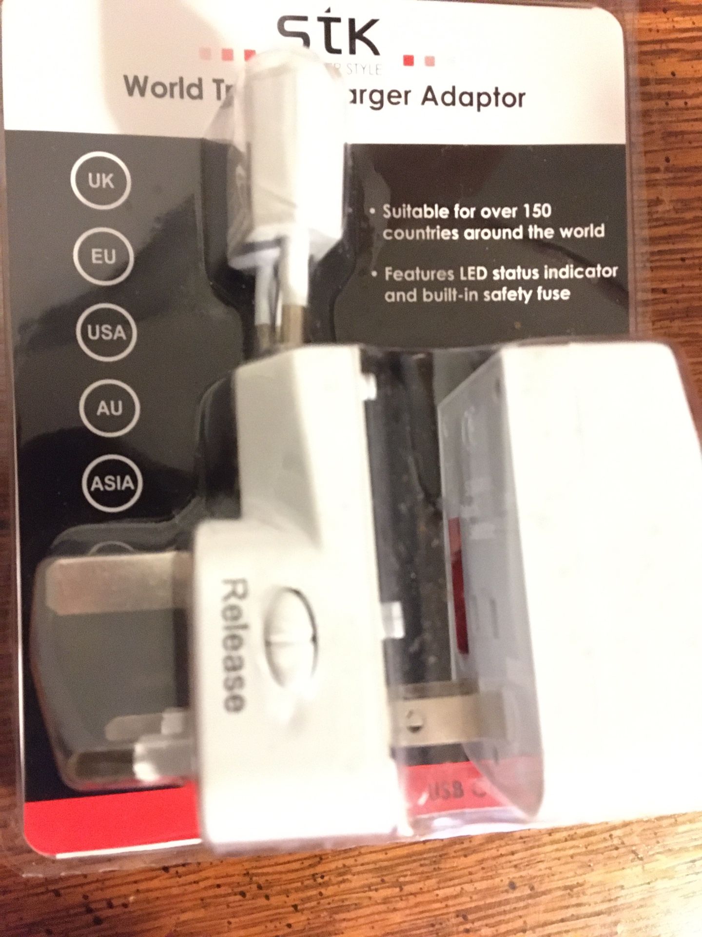 Travel Adapters /surge Protectors And Voltage Converters