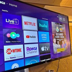 45 Inch ROKU SMART TV WITH REMOTE +Legs