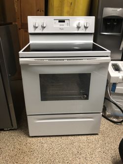Whirlpool white stove brand new with warranty