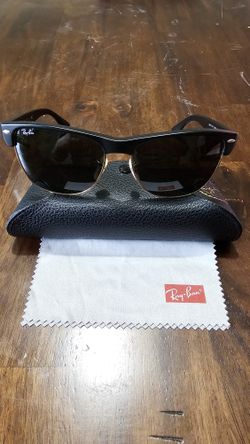 Ray-Ban Matte Black On Gold Clubmaster Oversized