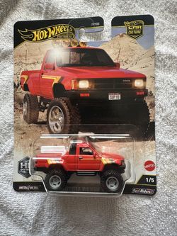 Hot Wheels Premium Car Culture Toyota 1987 Pickup Truck - Red 