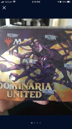 Dominaria United Collector Boosters