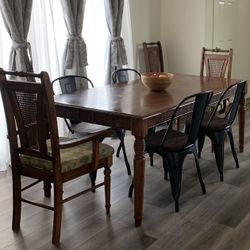 Dining table + 6  chairs