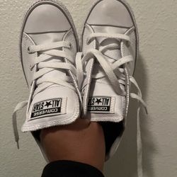 Brand New White Leather Kids Converse Size 2 
