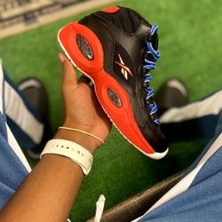 Reebok A.I question grade school size 5 shoe
