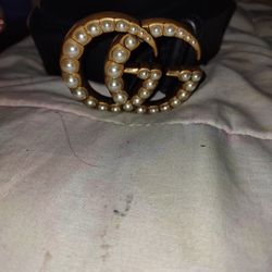 Glold  Belt Buckle With Set In Pearls