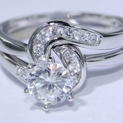 WEEKEND SALE !!!!! Women's 2 piece AAA grade cubic zirconia engagement wedding ring set.  