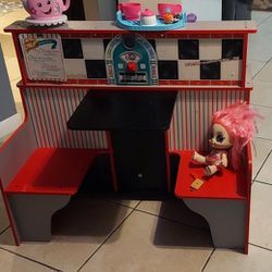 Melissa & Doug  - Double-sided Wooden Star Diner
