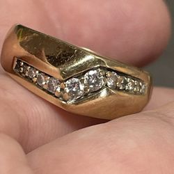 14K Gold Diamond Ring Size 9-10