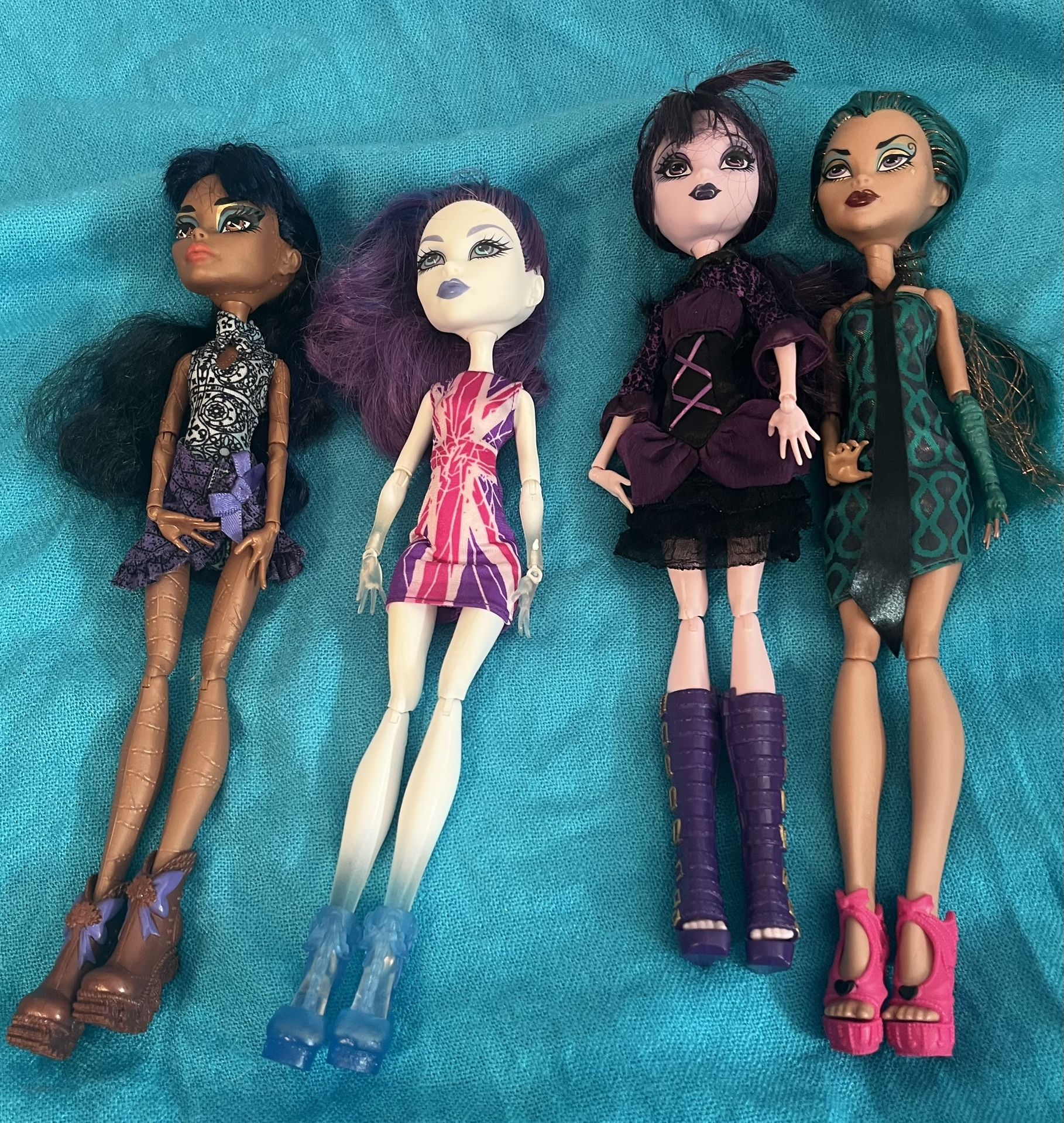 Moster High Dolls