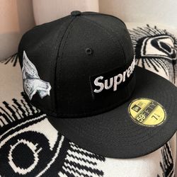 New Supreme Money Box Logo New Era Hat