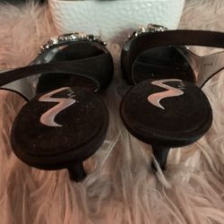 Nina Black Sling Back size 8