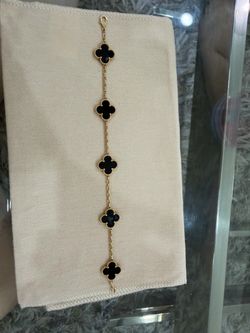 Van Cleef & Arpels Vintage Alhambra 5-Motif Onyx Bracelet as is