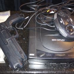 Sega Saturn Bundle