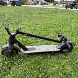Electric scooter