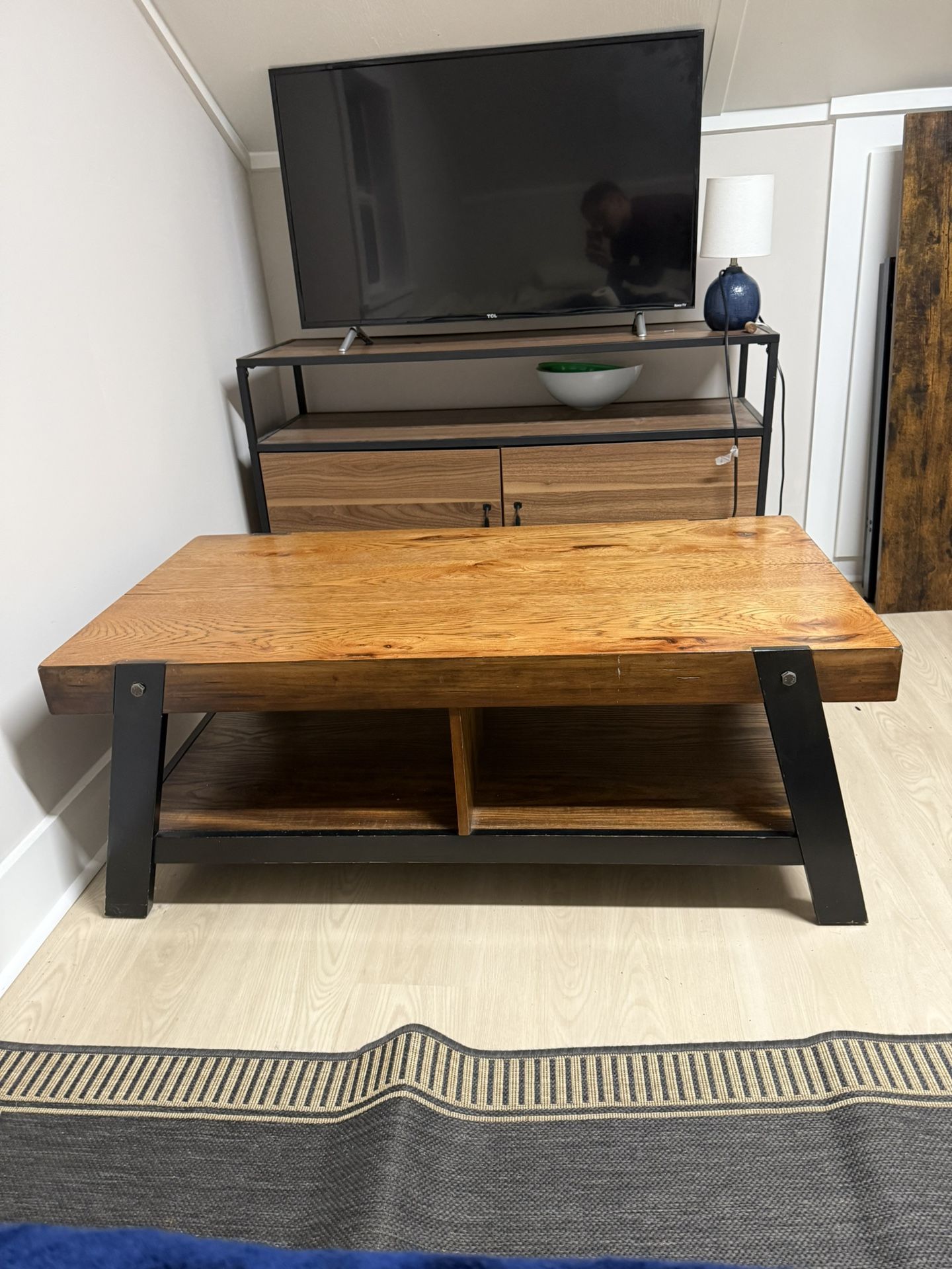 Great wooden coffee table
