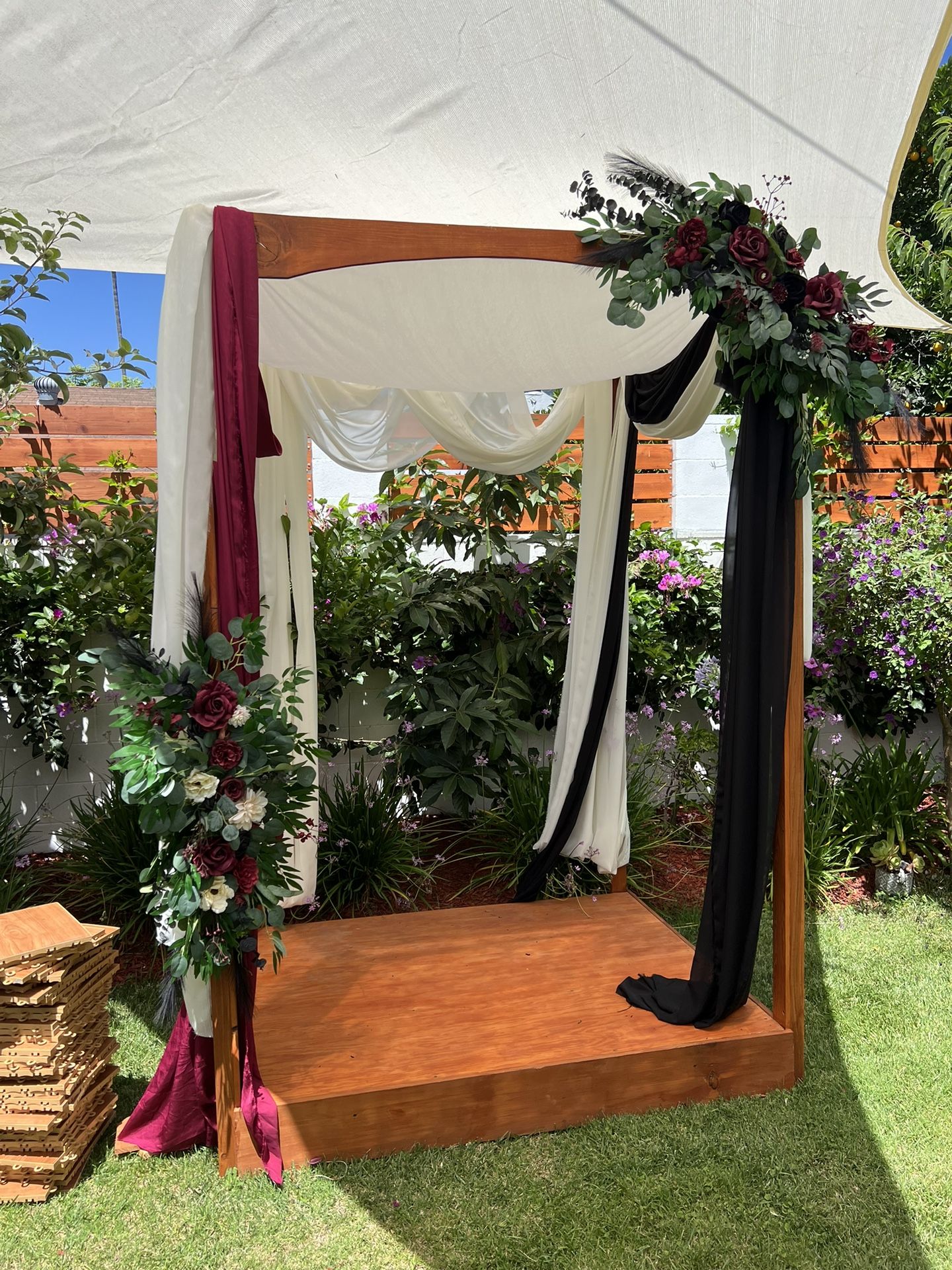Chuppah Wedding Arch (with raised platform)