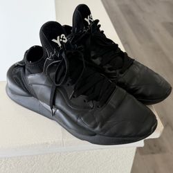 Y-3 Kaiwa triple black sneakers.