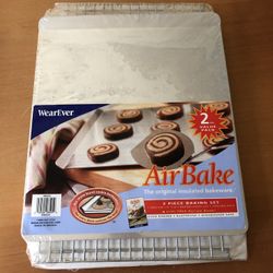 WearEver Air Bake 2 Pc Baking Set - NEW, 16.5” X 11.5”