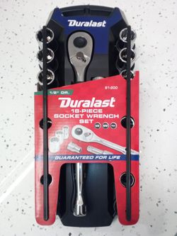 DURALAST 1/2in Drive Ratchet/Socket SAE/METRIC Tool Set 18 Piece