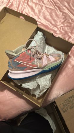 $40 Kyrie 7 (size 12.5)(only available for today)