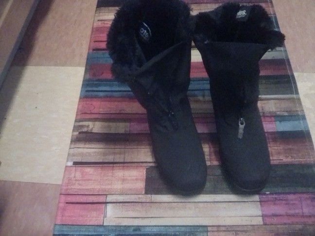 Totes Winter Boots