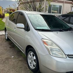 2004 Prius