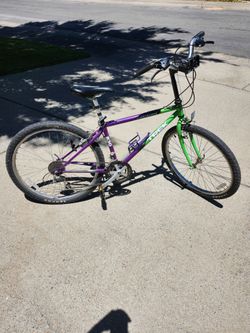 Vintage Trek Antelope 830 mountain bike