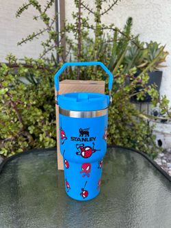 Spiderman Blue 20 oz Tumbler NEW