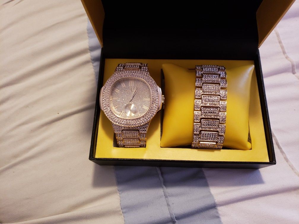 Diamond watch and bracelet set