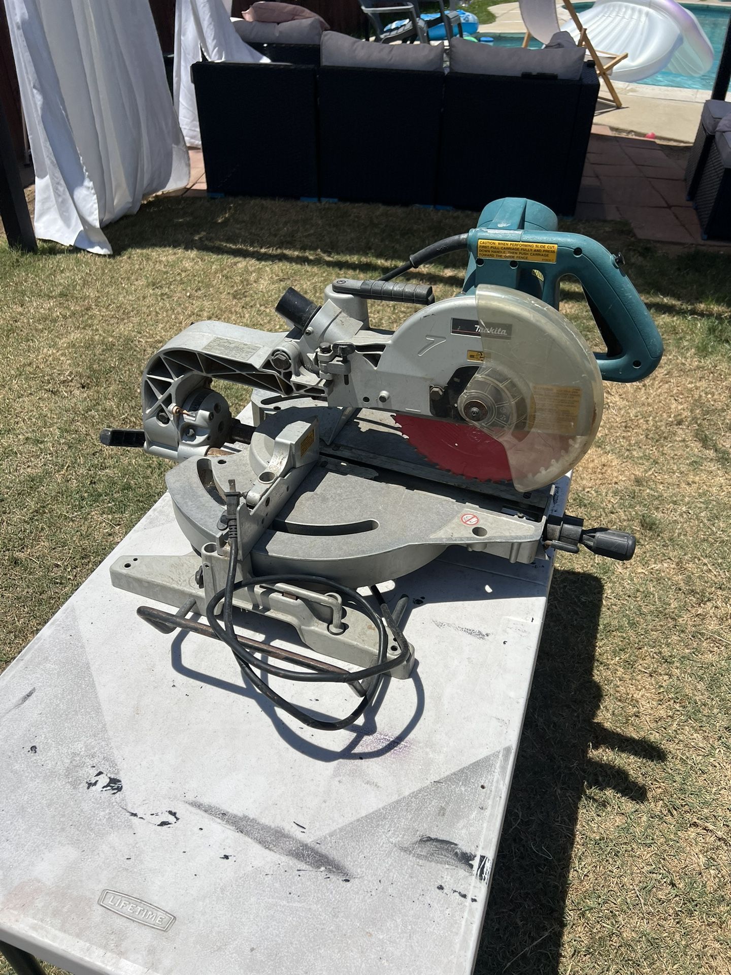 Makita 10” Inch Miter Saw