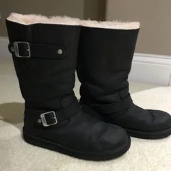 UGG Sutter Black Leather Water Resistant Shearling Buckle Boots Size 11