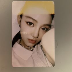 Danielle From Newjeans Photo Card