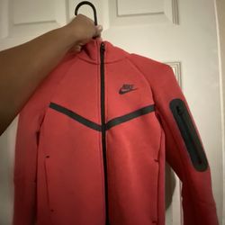 Red Nike Tech Kids Size Small