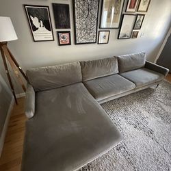 Modern Sectional Sofa 