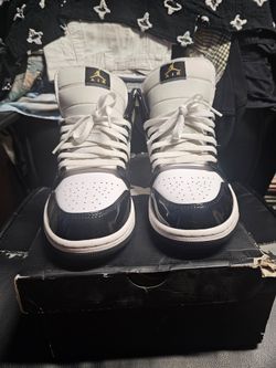 Jordan 1 Se Mid size 10.5