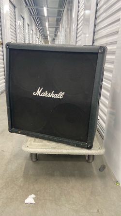 Marshall stackable speakers