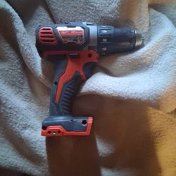 Milwaukee 1/2 Drill 2 Makita Impact Drivers 18v
