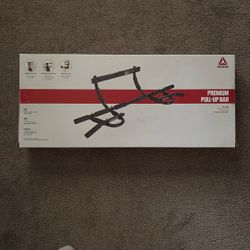 Pull Up Bar
