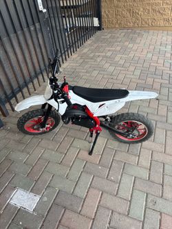 Dirtbike goes 50 mph