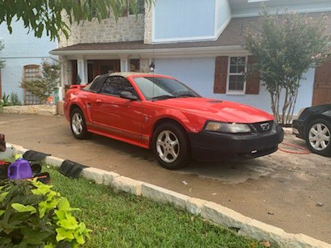 2001 Ford Mustang