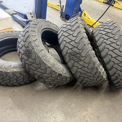 4 Used Tires 275/65/18 Atturo Mud Terrain 