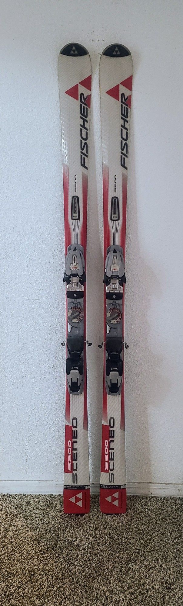FISCHER S200 160cm Skis + Marker M5.2 Bindings