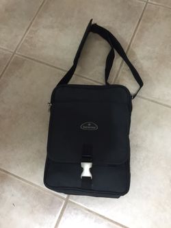 Samsonite bag for travel never used converts