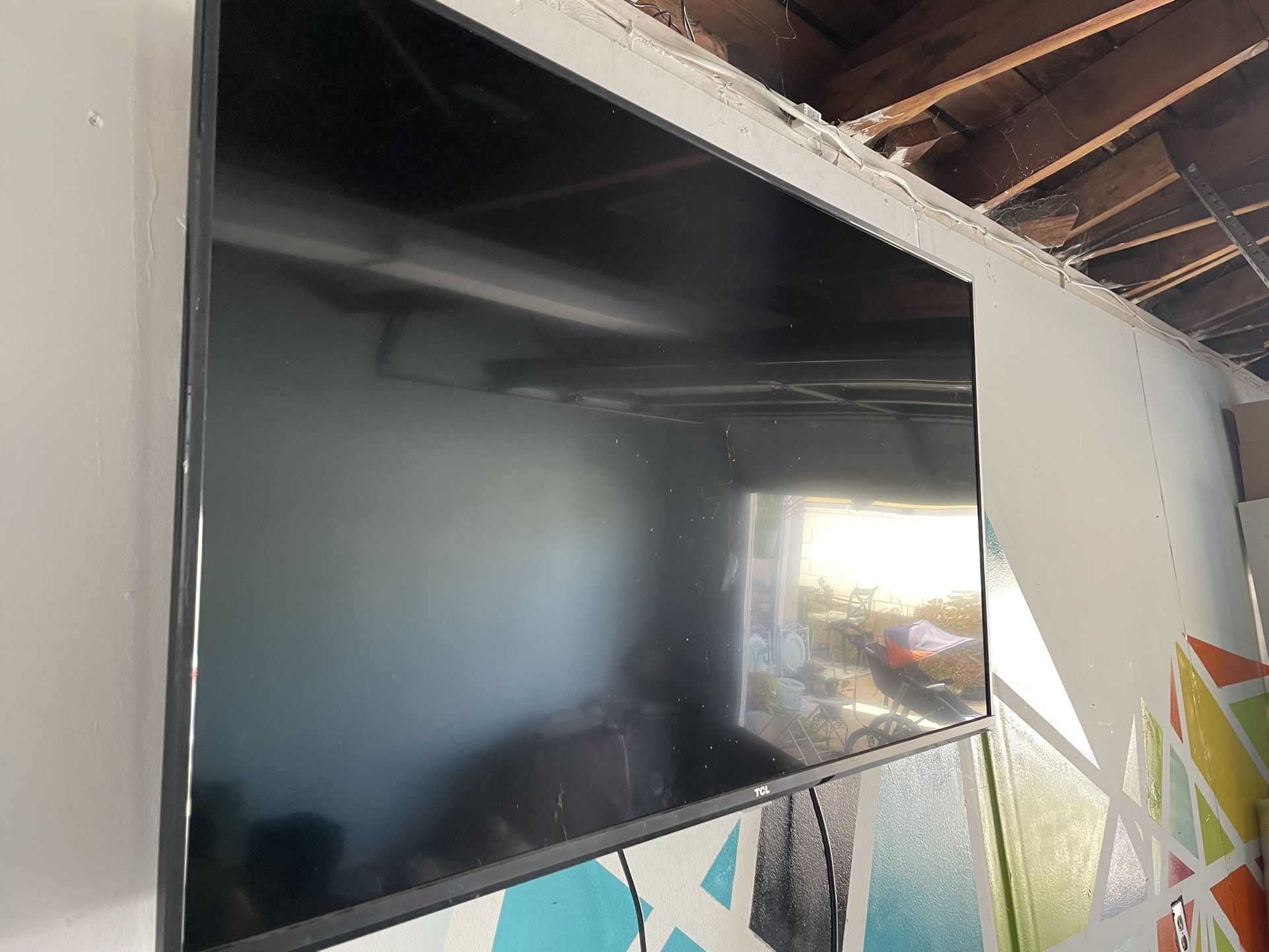 50” TCL 4K UHD Smart TV